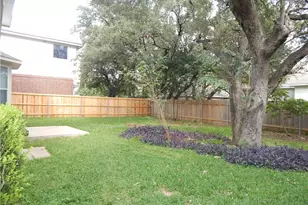 13521 Shawna Dnay Dr, Austin, TX 78727 - Photo 24