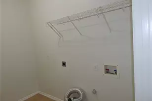 13521 Shawna Dnay Dr, Austin, TX 78727 - Photo 22