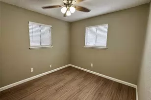 202 W N Loop Blvd, Austin, TX 78751 - Photo 8