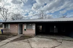 202 W N Loop Blvd, Austin, TX 78751 - Photo 1