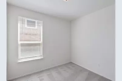 7712 Peccary Drive, Austin, TX 78744 - Photo 8