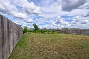 1716 Frontenac St, Leander, TX 78641 - Photo 32