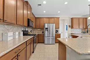 205 Sheepshank Dr, Georgetown, TX 78633 - Photo 6