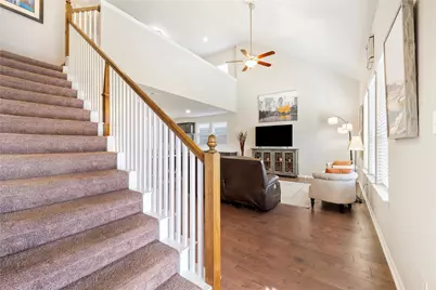 2208 Bonavista Way, Leander, TX 78641 - Photo 4