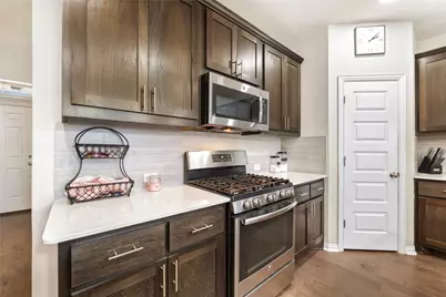 2208 Bonavista Way, Leander, TX 78641 - Photo 8
