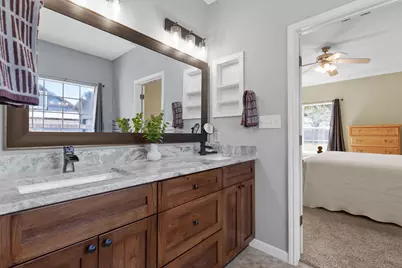 414 Rio Grande Avenue, Hutto, TX 78634 - Photo 14