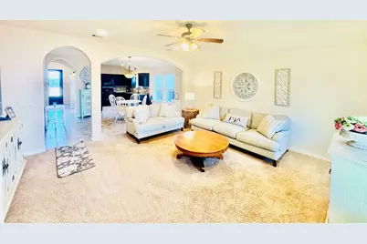 413 Gettysburg Loop, Elgin, TX 78621 - Photo 16