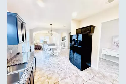 413 Gettysburg Loop, Elgin, TX 78621 - Photo 12