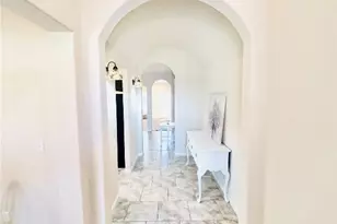 413 Gettysburg Loop, Elgin, TX 78621 - Photo 4