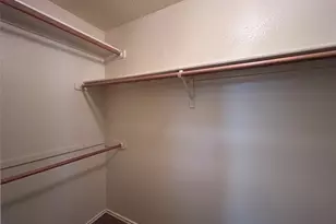 6200 Palm Cir, Austin, TX 78741 - Photo 18