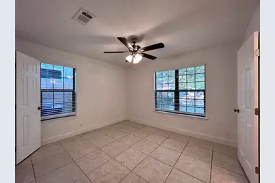 6200 Palm Circle, Austin, TX 78741 - Photo 12