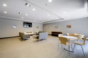 1800 E 4th St, Austin, TX 78702 - Photo 20