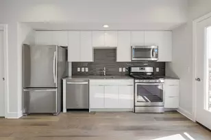 1800 E 4th St, Austin, TX 78702 - Photo 4