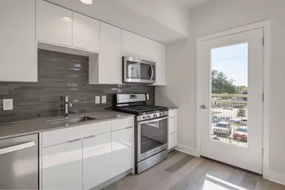 1800 E 4th Street #205, Austin, TX 78702 - Photo 6