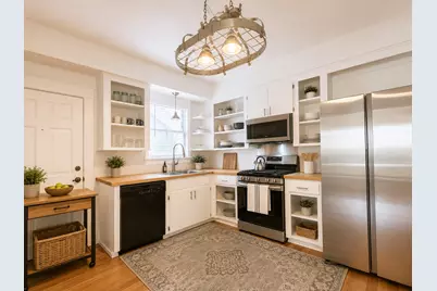 407 W 35th Street #A, Austin, TX 78705 - Photo 2