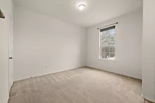 1000 McCormick Cv, Hutto, TX 78634 - Photo 4