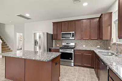 1000 McCormick Cove, Hutto, TX 78634 - Photo 12