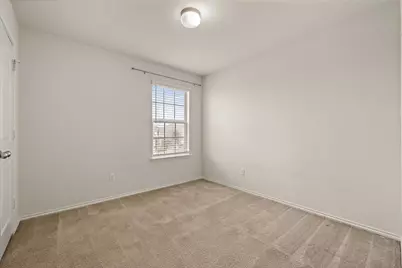 1000 McCormick Cove, Hutto, TX 78634 - Photo 26