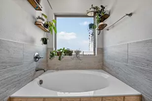 305 Western Sky Trail, Jarrell, TX 76537 - Photo 20