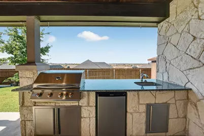 305 Western Sky Trail, Jarrell, TX 76537 - Photo 28