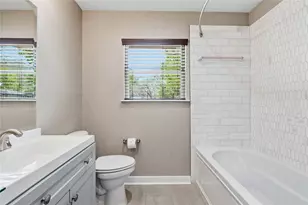 7705 Lazy Ln, Austin, TX 78757 - Photo 14