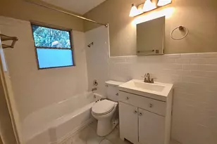 1408 Glencrest Dr, Austin, TX 78723 - Photo 10
