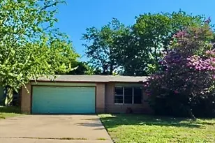 1408 Glencrest Dr, Austin, TX 78723 - Photo 1