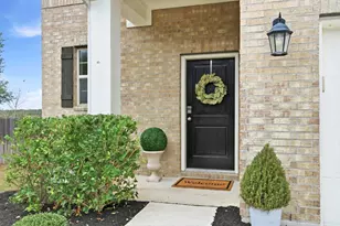 2211 Limestone Lake Dr, Georgetown, TX 78633 - Photo 4