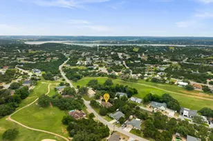 4100 Rockwood Dr, Lago Vista, TX 78645 - Photo 38
