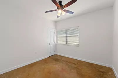 122 N Pohakea Drive, Bastrop, TX 78602 - Photo 24