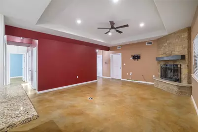 122 N Pohakea Drive, Bastrop, TX 78602 - Photo 8