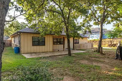 122 N Pohakea Drive, Bastrop, TX 78602 - Photo 30
