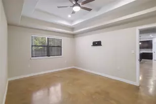 122 N Pohakea Dr, Bastrop, TX 78602 - Photo 16