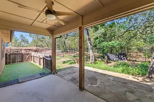 122 N Pohakea Dr, Bastrop, TX 78602 - Photo 26