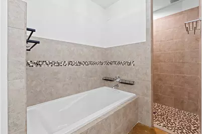122 N Pohakea Drive, Bastrop, TX 78602 - Photo 16