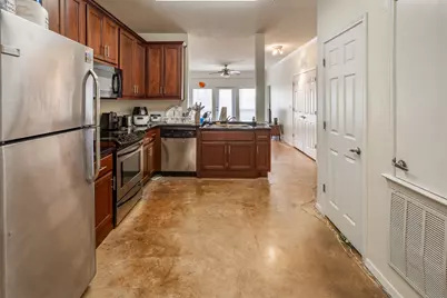 910 W 25th Street #403, Austin, TX 78705 - Photo 4