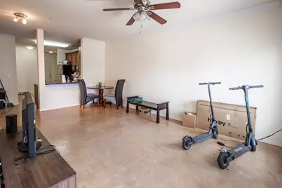 910 W 25th Street #403, Austin, TX 78705 - Photo 10
