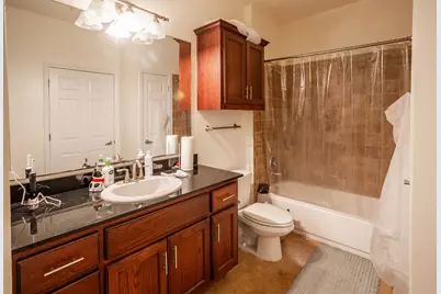 910 W 25th Street #403, Austin, TX 78705 - Photo 6