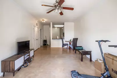 910 W 25th Street #403, Austin, TX 78705 - Photo 2