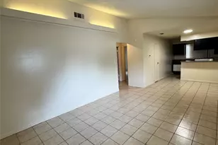 1626 Royal Hill Dr, Austin, TX 78741 - Photo 14