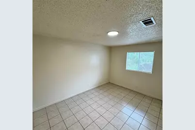 1626 Royal Hill Drive #B, Austin, TX 78741 - Photo 6