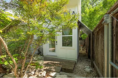 901 Brentwood Street, Austin, TX 78757 - Photo 40