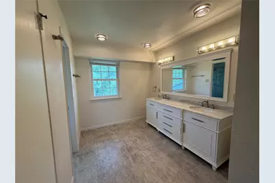 11502 Tanglebriar Trail, Austin, TX 78750 - Photo 12