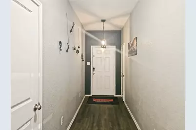 444 Major Lee Lane #14H, Jarrell, TX 76537 - Photo 6