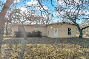 104 Blue Flame Rd, Cedar Creek, TX 78612 - Photo 2