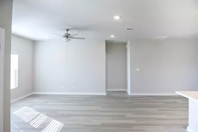 115 Ayres Horn, Cedar Creek, TX 78612 - Photo 12