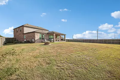 1719 Foxglove Circle, Lockhart, TX 78644 - Photo 32
