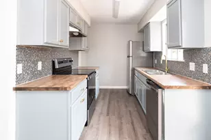2526 Glen Springs Way, Austin, TX 78741 - Photo 10
