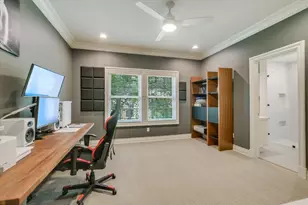 8734 Chalk Knoll Dr, Austin, TX 78735 - Photo 24