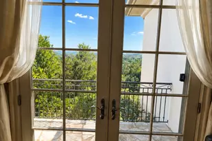 8734 Chalk Knoll Dr, Austin, TX 78735 - Photo 34